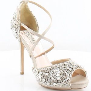 Badgley Mischka heels size 7 brand new